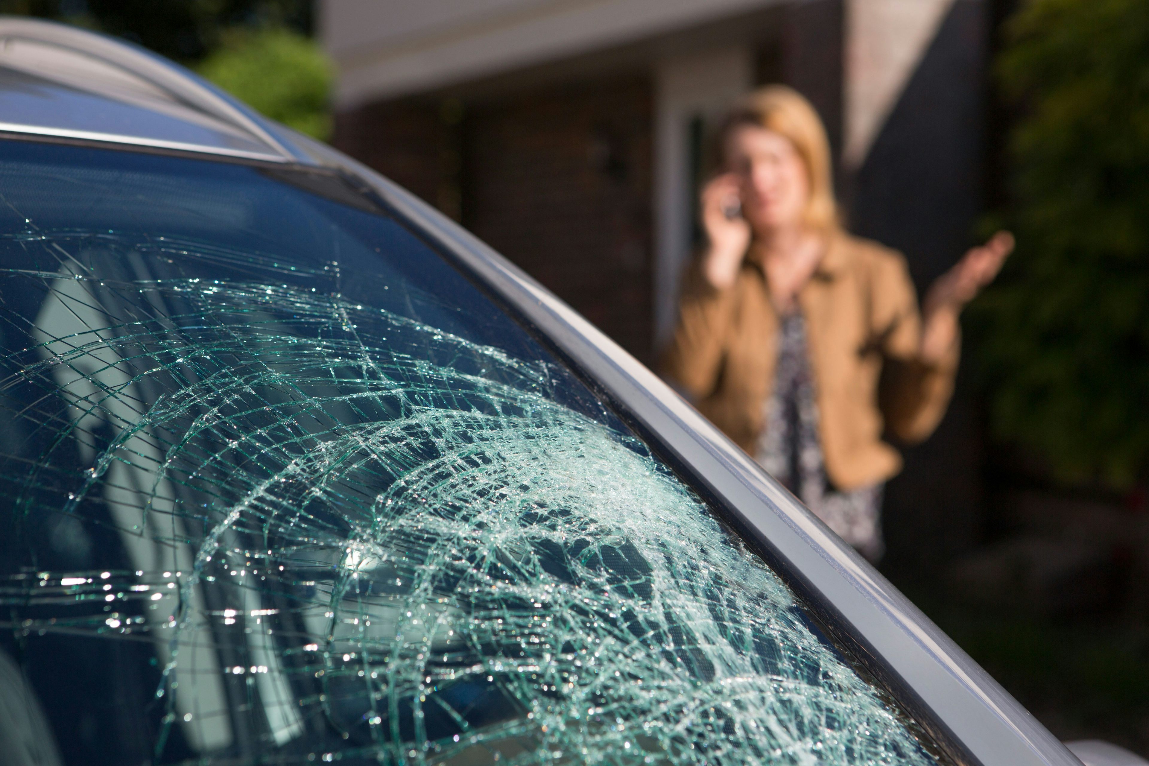 image of a broken windshield